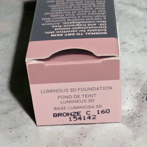 Bronze C 160 TimeWise® Luminous 3D Foundation Mary Kay - Picture 2 of 3